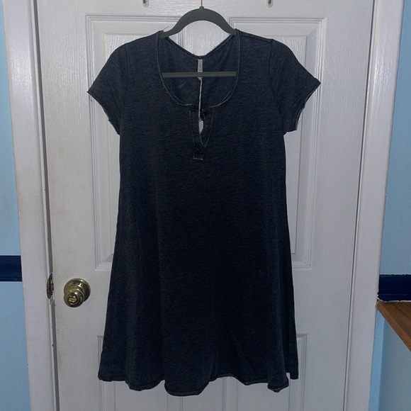 Grey T-Shirt Dress - Picture 1 of 4